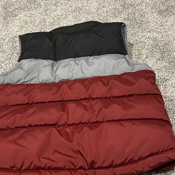 Old Navy Kids Puffer Vest - Red, Gray, and Black - Picture 8 of 8
